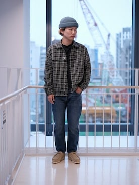 「Levi's」｜「アイテム（その他アウター）」を使った、EDIFICE OFFICIALさん（メンズ・169cm）の秋コーディネート