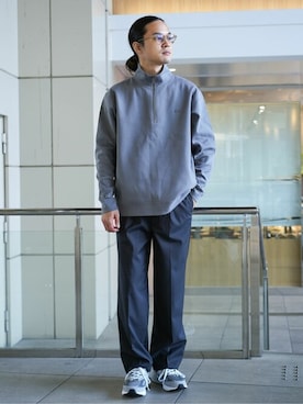 「LACOSTE」｜「アイテム（スラックス）」を使った、EDIFICE OFFICIALさん（メンズ・174cm）の秋コーディネート