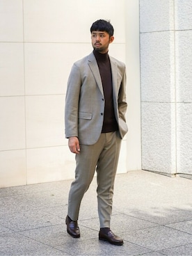 「アイテム（ニット/セーター）」を使った、EDIFICE OFFICIALさん（メンズ・183cm）の秋コーディネート