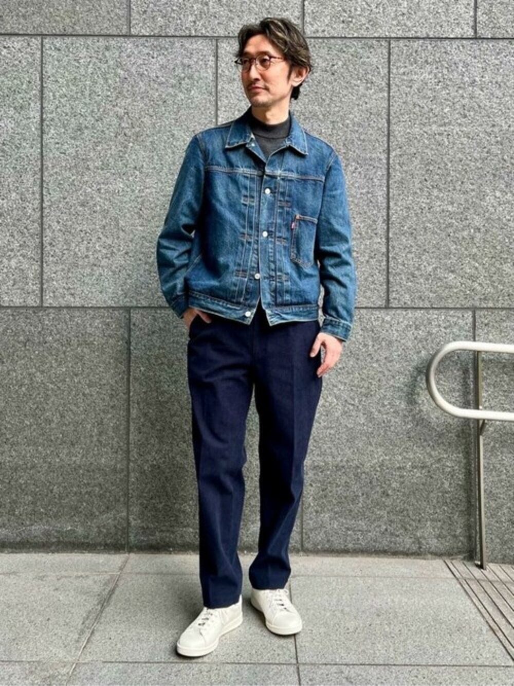 EDIFICE OFFICIAL(PULP 417 EDIFICE)｜Levi'sのデニムジャケットを使っ