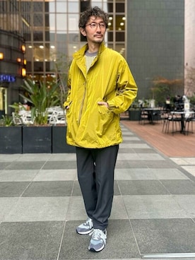 「イエロー」｜「アイテム（その他アウター）」を使った、EDIFICE OFFICIALさん（メンズ・183cm）の春コーディネート