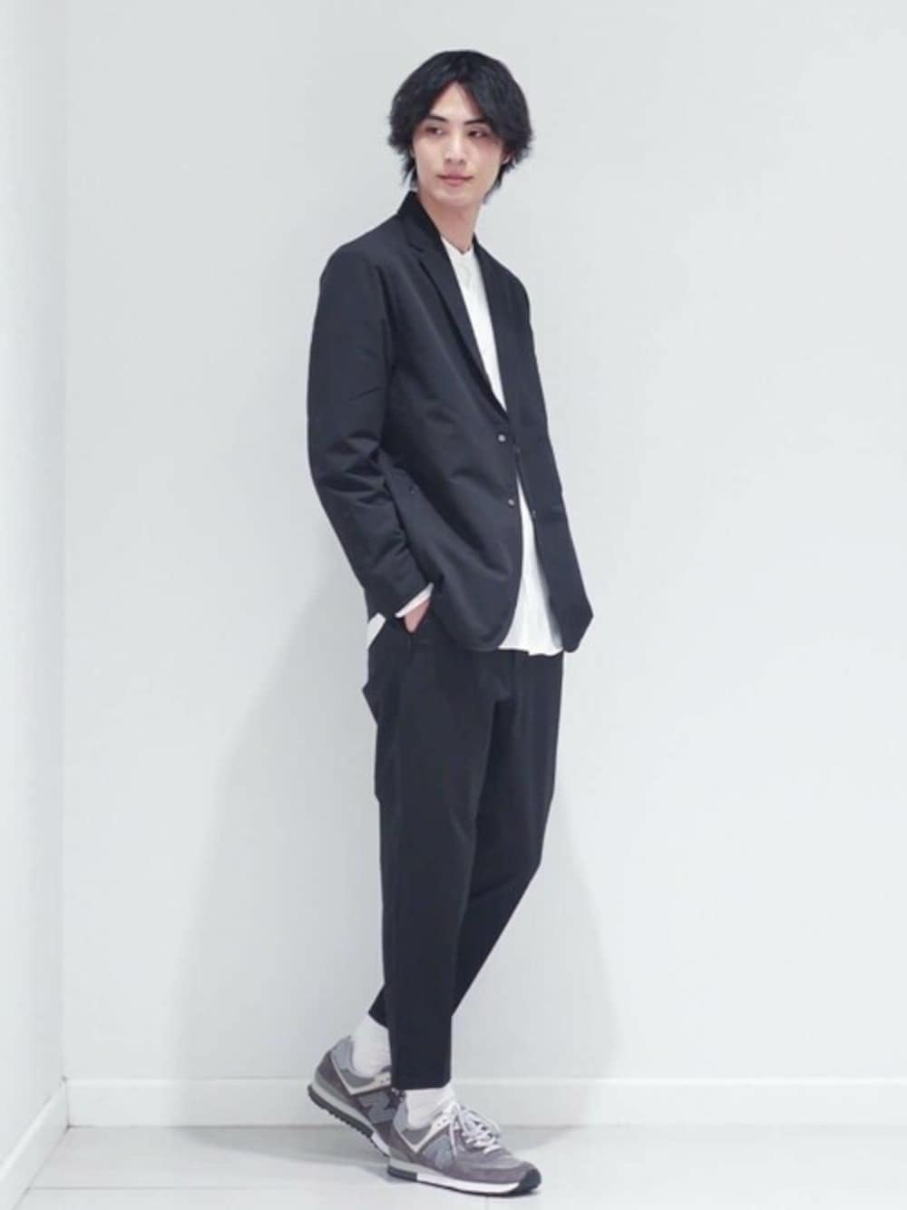 New Balance ブラックジャケットパンツセット NEW BALANCEのテーラード