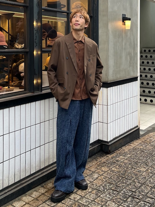 Casper John 神南店YOSHIさんのテーラードジャケットを使った Casper John 神南店YOSHIさんのテーラードジャケットを使った