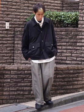 「CASPER JOHN（キャスパージョン）のアイテム（ミリタリージャケット）」を使った、YOSHIさん（メンズ・171cm）の秋コーディネート