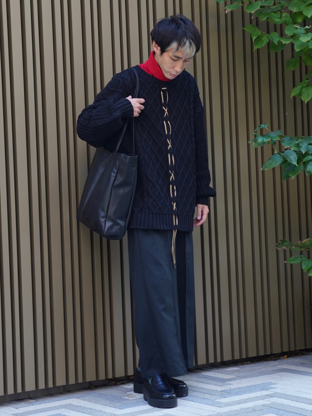 CASPER JOHNのトートバッグを使った人気ファッションコーディネート - WEAR