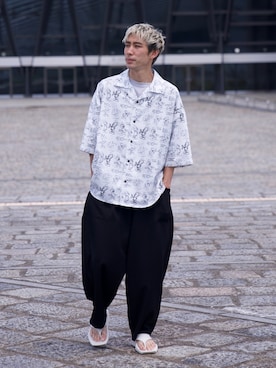 「CASPER JOHN」｜「アイテム（サンダル）」を使った、YOSHIさん（メンズ・171cm）の夏コーディネート