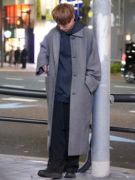 「CASPER JOHN」｜「アイテム（ステンカラーコート）」を使った、YOSHIさん（メンズ・171cm）の冬コーディネート