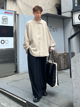 「CASPER JOHN（キャスパージョン）のアイテム（スラックス）」を使った、YOSHIさん（メンズ・171cm）の春コーディネート