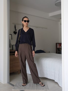 「Vネック」｜19さん（レディース・169cm）の春コーディネート