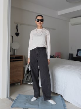 「THE ROW（ザロウ）のアイテム」を使った、19さん（レディース・169cm）の春コーディネート