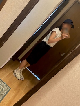 「半ズボン」｜「アイテム（キャップ）」を使った、mocoさん（レディース・155cm）の秋コーディネート