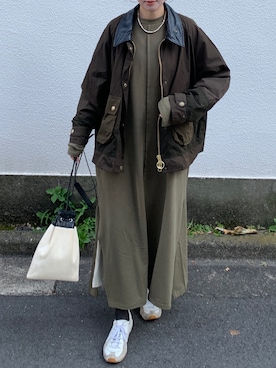 「ワンピース×スニーカー」｜「アイテム（その他アウター）」を使った、Creamさん（レディース・158cm）の冬コーディネート