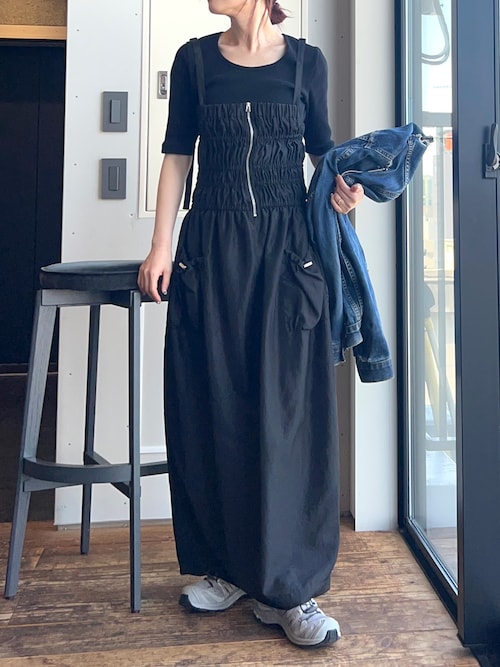 完売品・美品★エミアトリエ　シャーリングワークワンピース　ロング　黒　M emmi atelier シャーリングワークワンピース - メルカリ