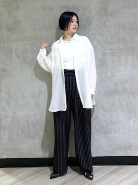 「PBLIM（ページボーイリム）の《UNISEX》グルカスラックス（スラックス、ブラック系）」を使った、ミラさん（レディース・162cm）の春コーディネート