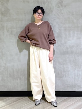 「PAGEBOY（ページボーイ）の【選べる着丈/前後2WAY/マシンウォッシャブル】マルチWAYネックプルオーバー/ニット（ニット/セーター）」を使った、ミラさん（レディース・162cm）の秋コーディネート