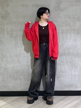 「アイテム（パーカー）」を使った、ミラさん（レディース・162cm・30代）の秋コーディネート