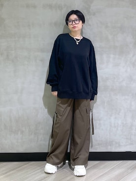 「PBLIM（ページボーイリム）のアイテム（Tシャツ/カットソー）」を使った、ミラさん（レディース・162cm）の秋コーディネート