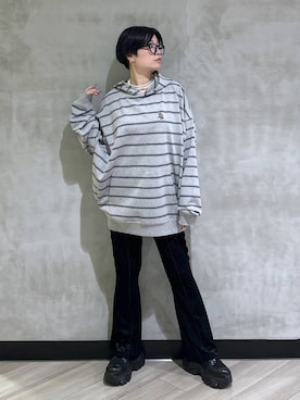 「アイテム（パーカー）」を使った、ミラさん（レディース・162cm・30代）の秋コーディネート