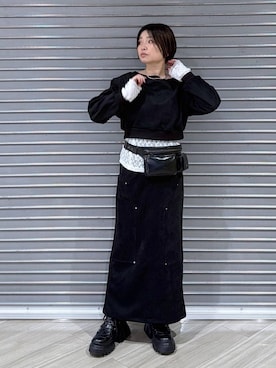 「アイテム（その他トップス、ホワイト系）」を使った、ミラさん（レディース・162cm）の秋コーディネート