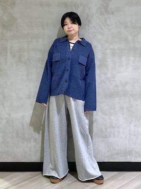 「PAGEBOY（ページボーイ）のサイドタックルーズウラケパンツ/イージーパンツ【4color・2size】（スウェットパンツ）」を使った、ミラさん（レディース・162cm）の秋コーディネート