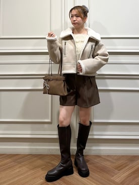 「アイテム（ムートンコート）」を使った、archivesさん（レディース・155cm）の秋コーディネート