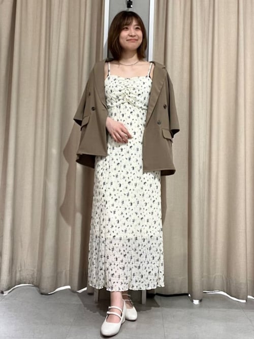 試着のみ COCODEAL 花柄フリルキャミワンピース 試着のみ COCODEAL 花柄フリルキャミワンピース