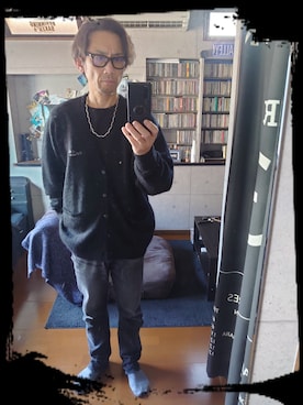 「LARRY SMITH（ラリースミス）のアイテム（バングル/リストバンド）」を使った、RA$H-KOOさん（メンズ・174cm）の冬コーディネート