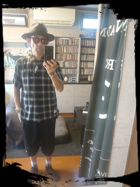 「schott（ショット）のアイテム（財布/小物）」を使った、RA$H-KOOさん（メンズ・174cm）の秋コーディネート