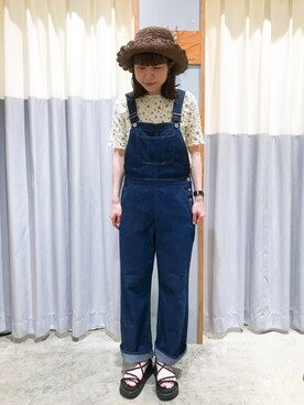 「ehka sopo（エヘカソポ）のアイテム（サロペット/オーバーオール）」を使った、みさん（レディース・161cm）の春コーディネート