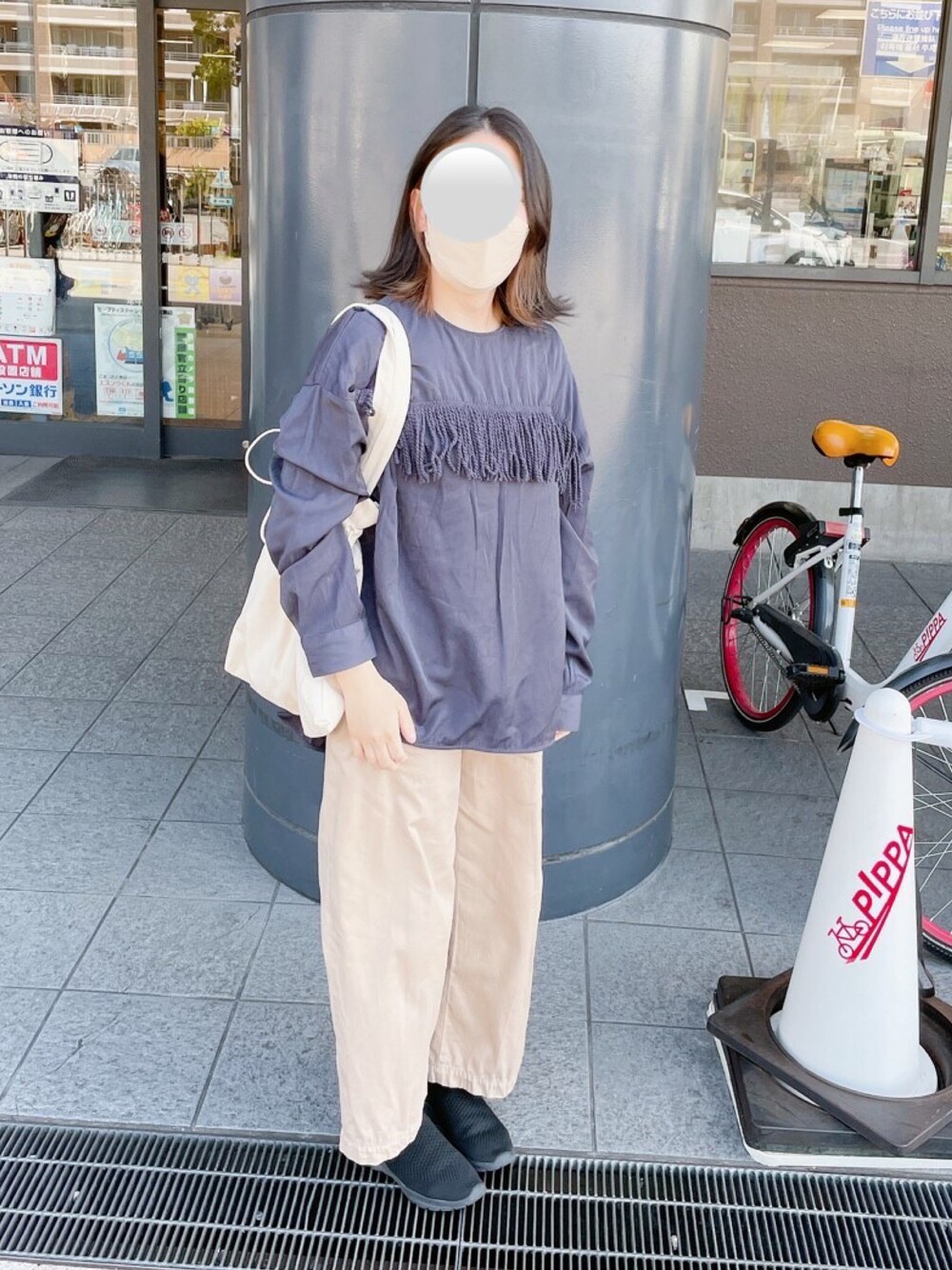 「ラクチンコーデ、ootd、パンツスタイル、カジュアル、今日のコーデ、シンプル、シンプルコーデ、いいね、save、フォローお願いします🤑、KBF、プチプラ、低身長、低身長コーデ、ZOZOUSED」｜「KBFのアイテム（トップス、その他）」を使った、みんごさん（レディース・150cm）の春コーディネートの1枚目の写真