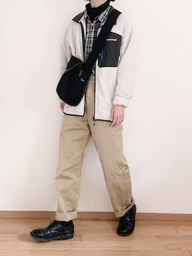 「アイテム（ショルダーバッグ）」を使った、なりの介さん（レディース・159cm）の秋コーディネート