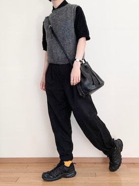 「アイテム（ベスト）」を使った、なりの介さん（レディース・159cm）の秋コーディネート