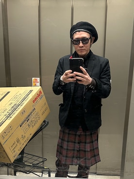 「666（シックスシックスシックス）のアイテム」を使った、タンタン麺さん（メンズ・165cm）の冬コーディネート