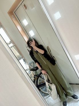 「アイテム（つなぎ/オールインワン）」を使った、sawawaさん（レディース・157cm）の秋コーディネート