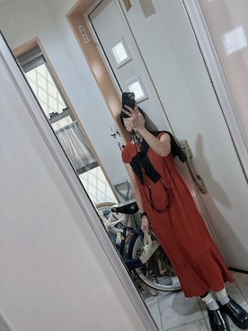 「KEYUCAのアイテム（ワンピース、オレンジ系）」を使った、sawawaさん（レディース・157cm）の秋コーディネート