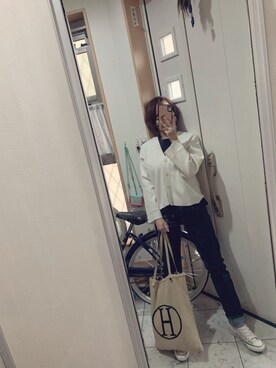「Eddie Bauer（エディーバウアー）のアイテム（パンツ）」を使った、sawawaさん（レディース・157cm）の秋コーディネート