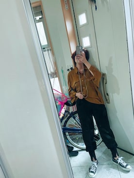 「H&M（エイチ・アンド・エム）のアイテム（シャツ/ブラウス）」を使った、sawawaさん（レディース・157cm）の秋コーディネート