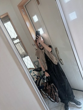 「KEYUCAのアイテム（ベスト、ベージュ系）」を使った、sawawaさん（レディース・157cm）の秋コーディネート