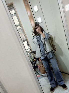 「アイテム（デニムジャケット）」を使った、sawawaさん（レディース・157cm）の冬コーディネート