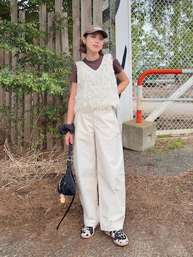 「アイテム（シュシュ）」を使った、MIRAIさん（レディース・163cm）の秋コーディネート