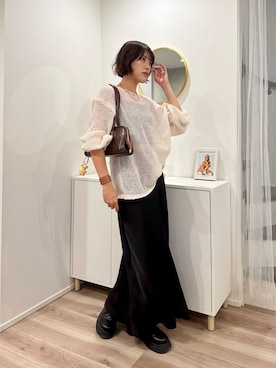 「アイテム（ボストンバッグ）」を使った、MIRAIさん（レディース・163cm）の秋コーディネート