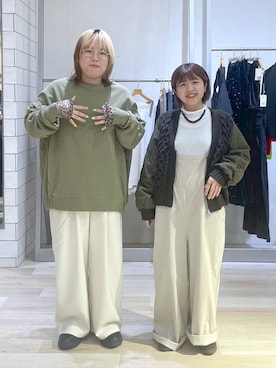 「アイテム（オールインワン・サロペット）」を使った、しーさんさん（レディース・147cm）の冬コーディネート