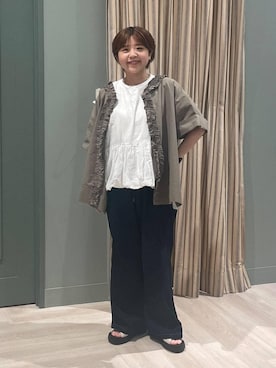 「studio CLIP（スタディオクリップ）の軽らくパテッドクロスサンダル（サンダル、ホワイト系）」を使った、しーさんさん（レディース・147cm）の夏コーディネート