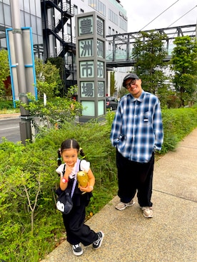 「アイテム（スニーカー）」を使った、takeさん（メンズ・170cm）の秋コーディネート