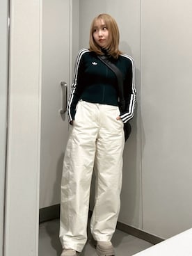 E R Uさんのコーディネート