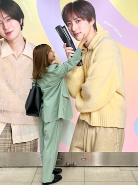 「CHARLES & KEITH（チャールズ & キース）のLeia レイア トートバッグ（トートバッグ、ブラック系）」を使った、E R Uさん（レディース・157cm）の春コーディネート