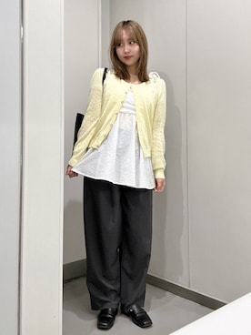 「ECRIRE（エクリール）のショートジャケットセットアップ（テーラードジャケット、グレー系）」を使った、E R Uさん（レディース・157cm）の春コーディネート