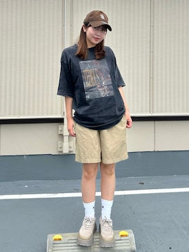 「CHARLES & KEITH（チャールズ & キース）のDarra ダラ フェイクスエードリジッドソールスニーカー（スニーカー、ベージュ系）」を使った、E R Uさん（レディース・157cm）の夏コーディネート