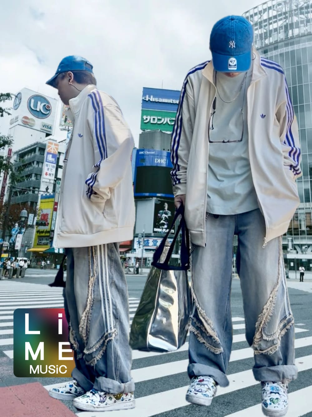 ADIDAS×JEREMY SCOTTのスニーカーを使った人気ファッション