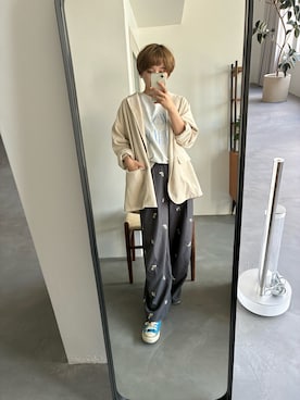 「アイテム（テーラードジャケット）」を使った、yuminaさん（レディース・158cm・30代）の秋コーディネート